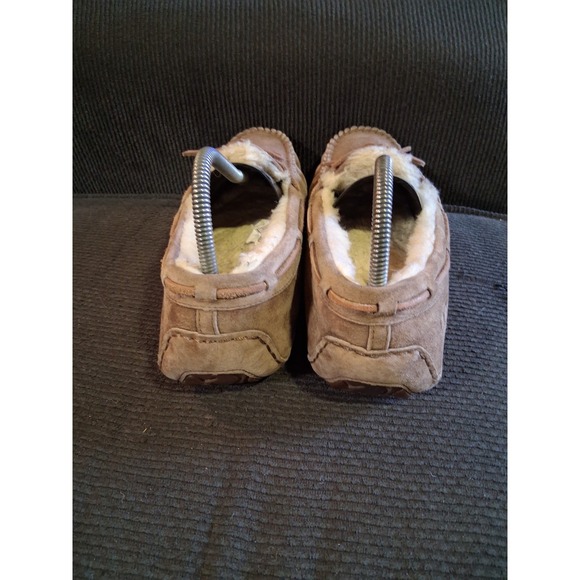 Ugg Dakota Slippers Slip On Casual Moccasin Size 10 Brown - Picture 4 of 8